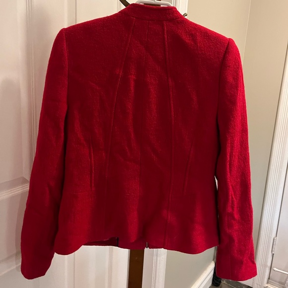 Women’s Wool Blazer - Picture 3 of 3